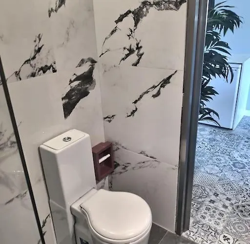 Angela's * Олимпия